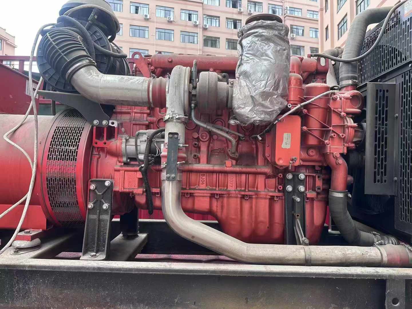 广东如何选择适合 600kW 柴油发电机组的过载保护器？