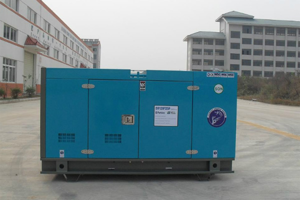 广东发电机租赁如何正确安装空气滤清器？